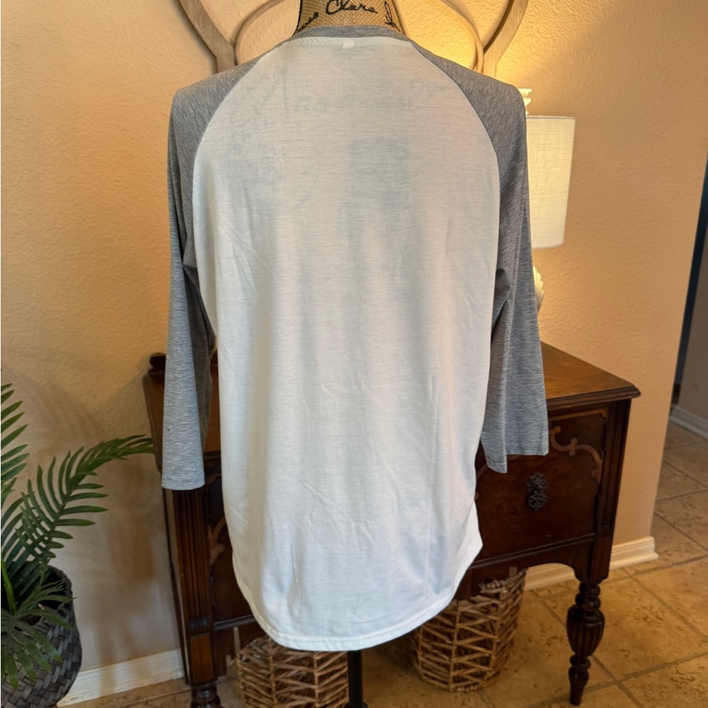 Festive Christmas Tree Raglan Shirt - Picture 10 of 12